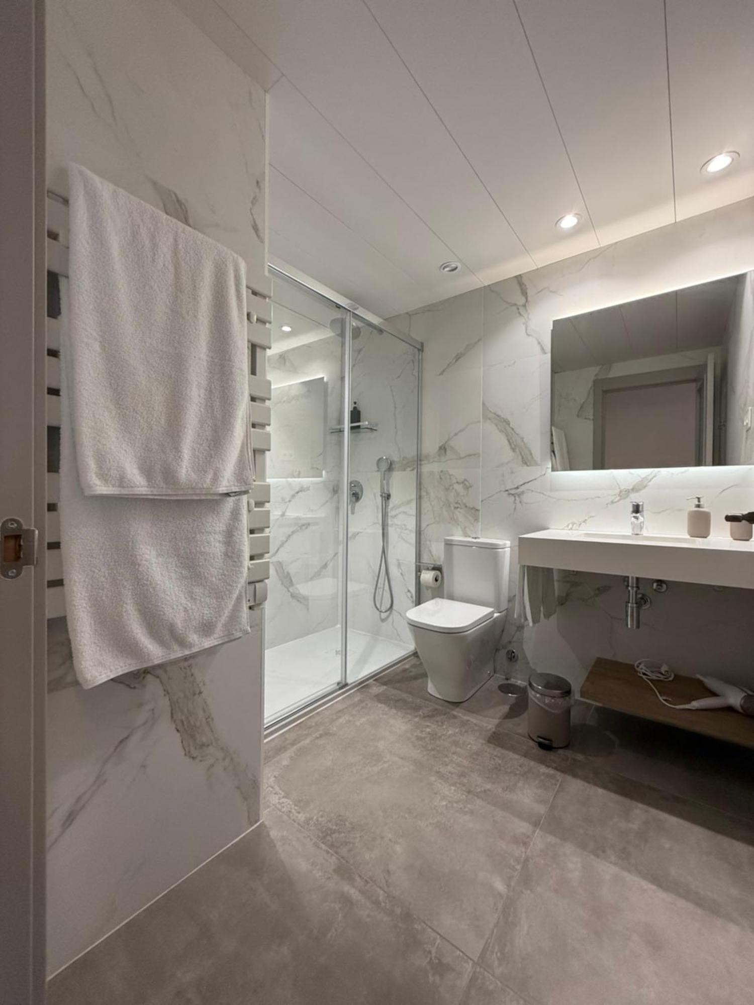 Tetuan Places Madrid Exterior foto